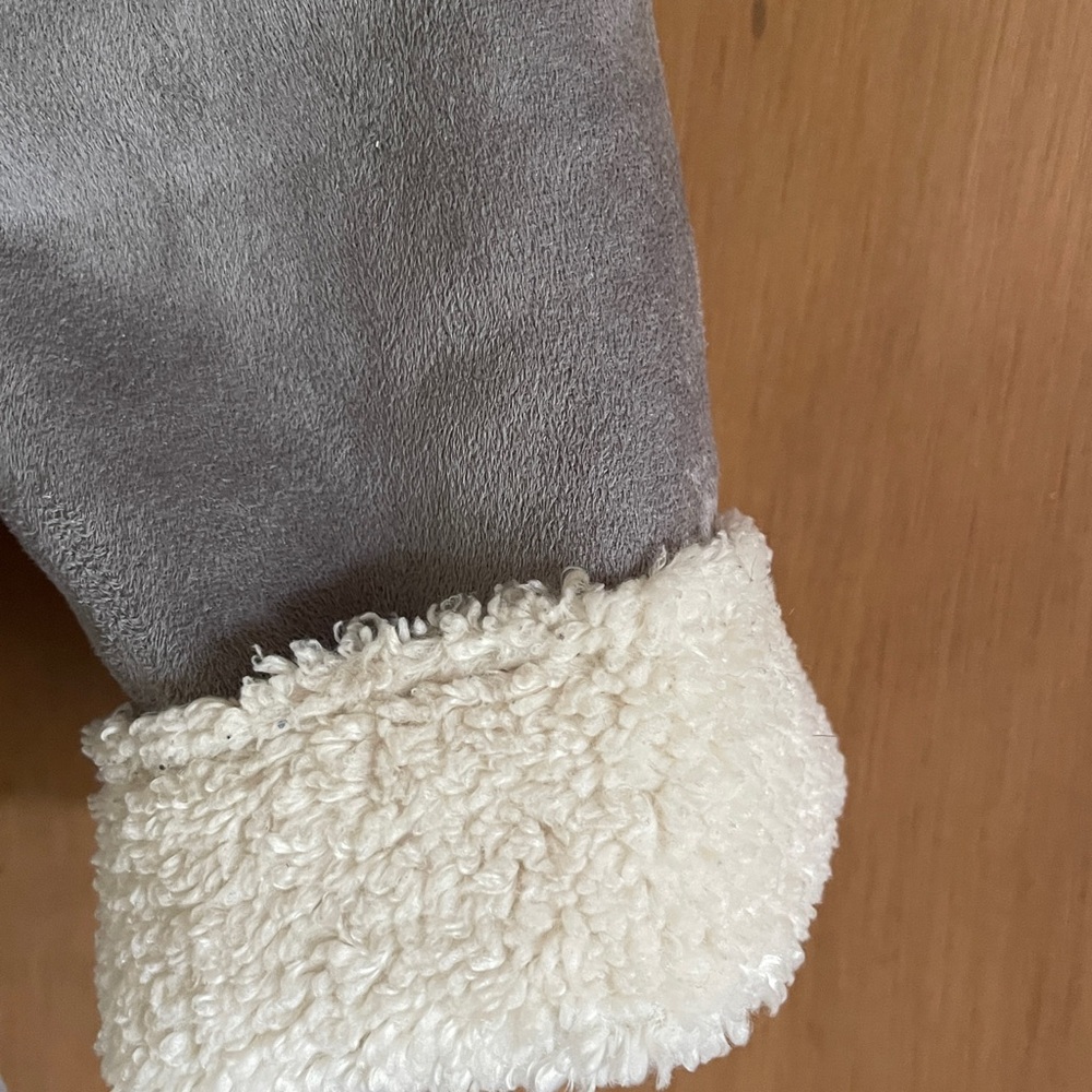 Vegan Sheepskin Coat. Saks Fifth Ave. Size M - Picture 4 of 5
